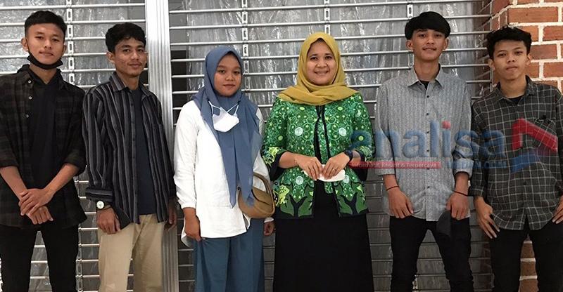 Pengurus Pergunu Sumut Lepas Mahasiswa Peroleh Beasiswa