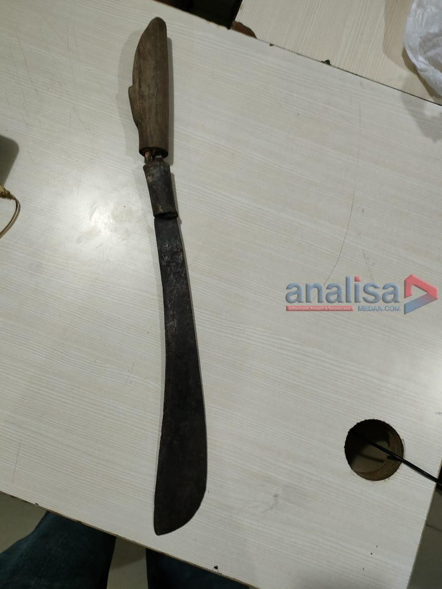 Suami Bacok Isteri di Mandala By Pass
