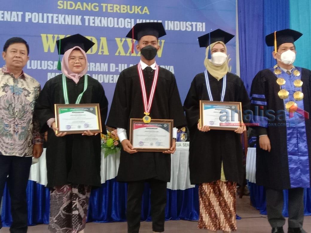 PTKI Medan Wisuda 339 Sarjana D III Ahli Madya Angkatan XXXIV