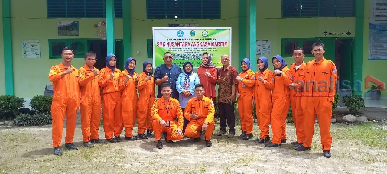Dosen FISIP UMA “Latih Kepribadian” dan “Manajemen Jurnalistik” pada Siswa SMK Nusantara Angkasa Maritim Perbaungan