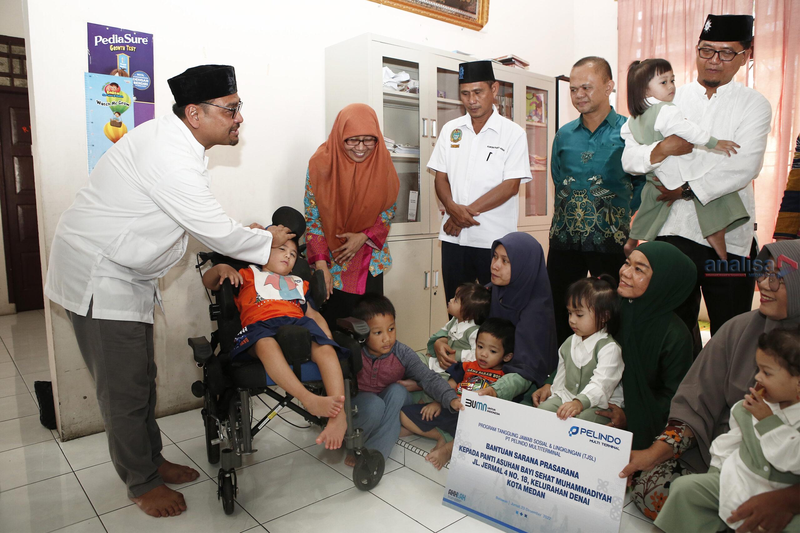 Pelindo Multi Terminal Santuni Bayi Yatim Piatu