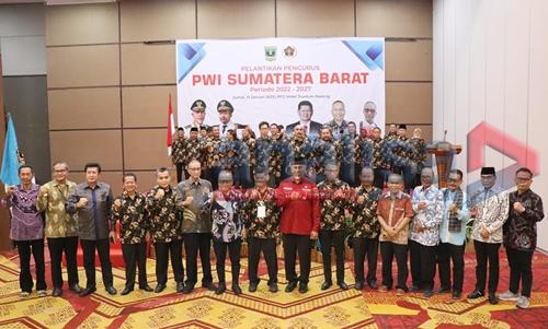 Ketua Dewan Kehormatan, PWI Sumbar tak Legitimate
