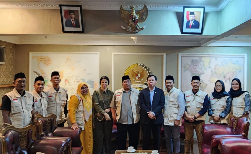 Wakil Ketua DPD RI Lepas Rombongan DMDI ke Kamboja Ikuti Konvensyen DMDI ke-21