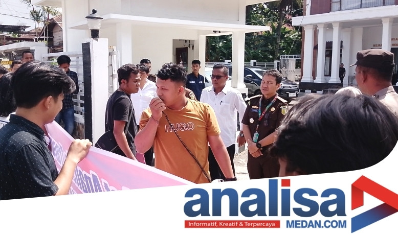 Kemana Rp.77 Miliar ADD Di Kota Sidimpuan? Pendemo Minta Kejari Periksa Oknum Terlibat