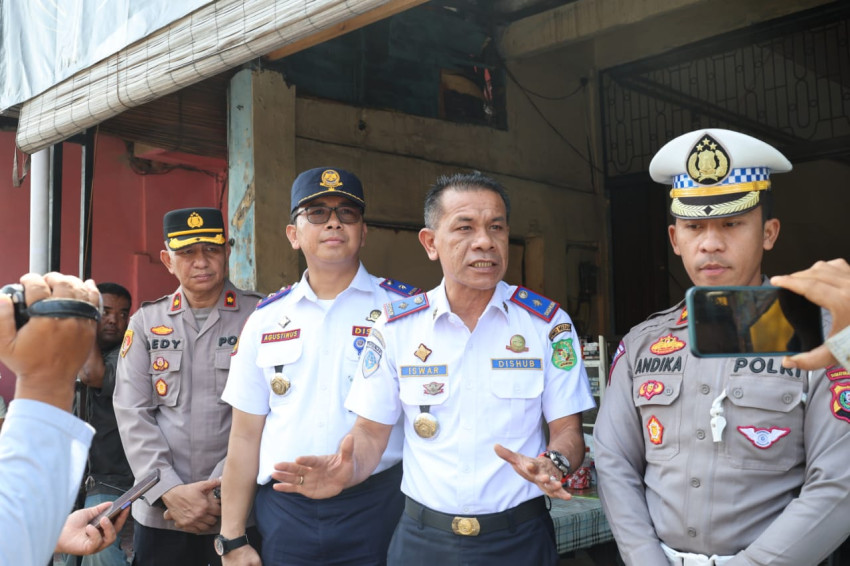 Jadi Penyebab Kemacetan,  Kadishub Sumut  Minta Operator Angkutan Patuhi Aturan Pool Bus