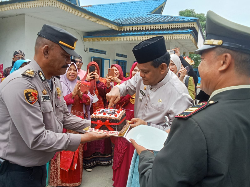 Camat Galang Bersama Masyarakat Laksanakan Sejumlah Kegiatan