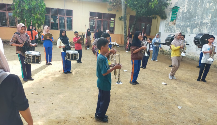 SMPN 1 Barumun Mantapkan Latihan, Menyambut HUT RI ke-79