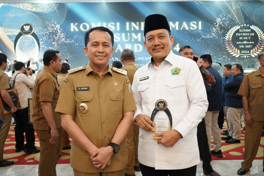 Kanwil Kemenagsu Raih Penghargaan Anugerah Keterbukaan Informasi Publik 2024