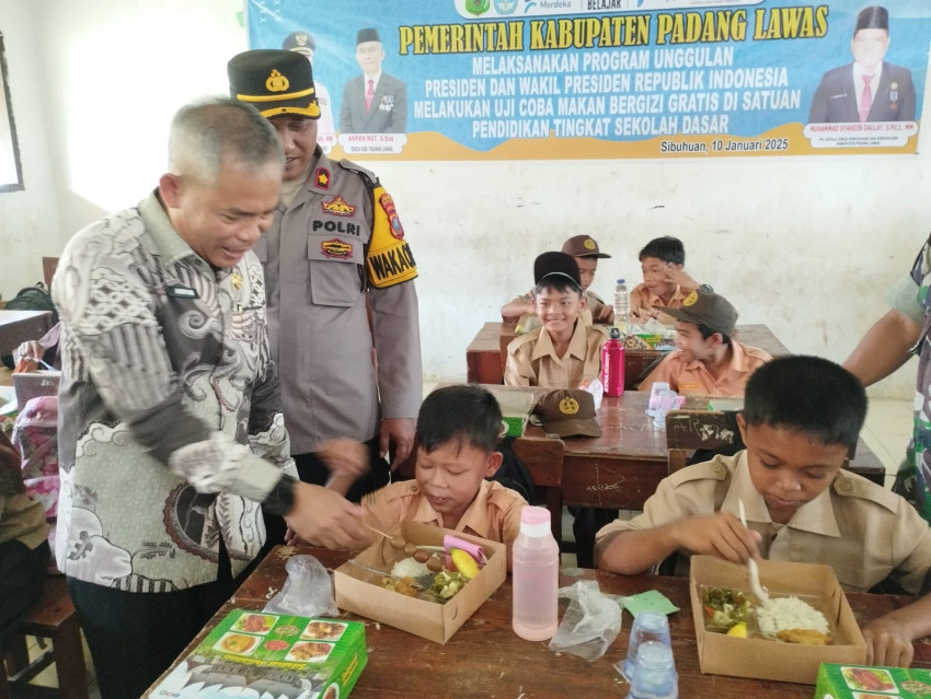 Launching Program Makan Bergizi Gratis di Palas,Sekda Harapkan Cetak Generasi Sehat dan Unggul