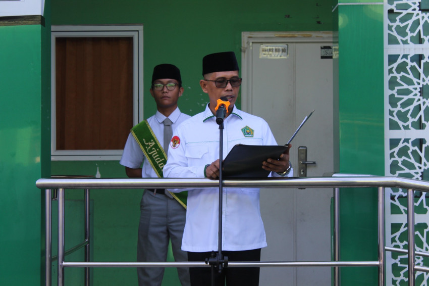 30 Peserta Didik MAN Binjai Masuk PTN di Pulau Jawa dan Sumatera Lewat  Jalur SNBP  2025.