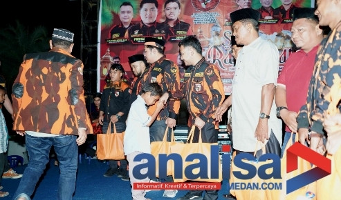Gelar Sahur On The Road di Sidimpuan, Sapma PP Sumut Bagikan Sembako dan Nasi Kotak Kepada Warga Terdampak Banjir