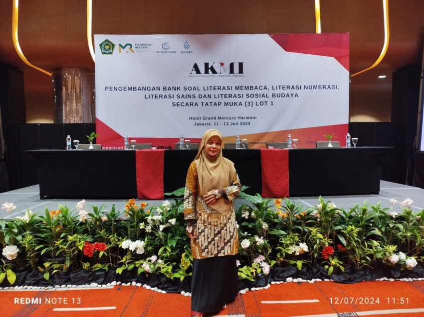 Nora Sirait, Dari Anak Petani Menjadi  Penulis AKMI Nasional