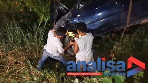 Hendak Beli Baju Lebaran ke Sidimpuan, Mini Bus Rombongan Warga Madina Terjun ke Jurang