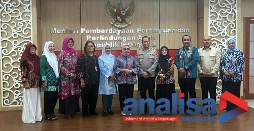 Kapolres Padangsidimpuan AKBP Wira Terima Penghargaan "Perlindungan Anak" Dari Menteri PPPA