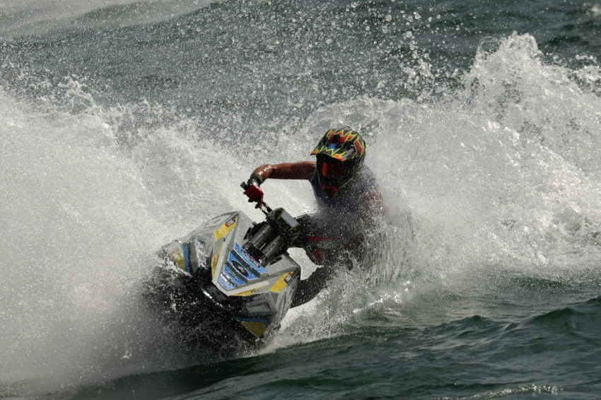 Pembalap Eropa Dominado Moto 1 Aquabike World Championship di Danau Toba