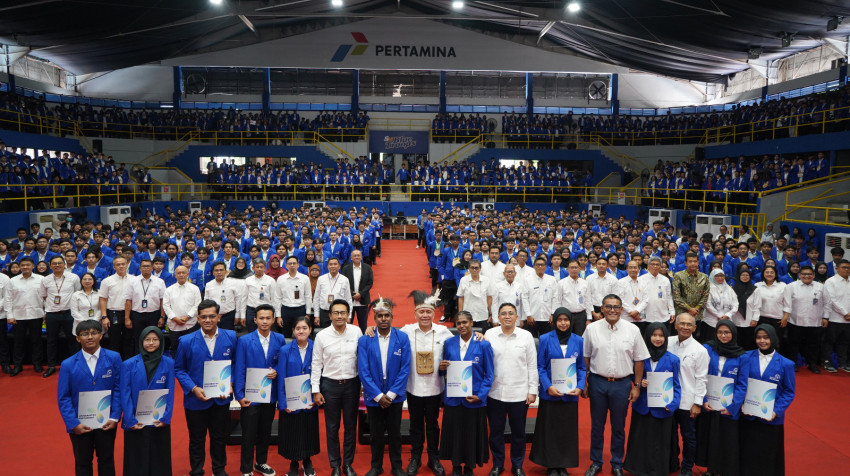 UPER Lantik 1.400 Mahasiswa Baru, Beasiswa Naik 30 Persen