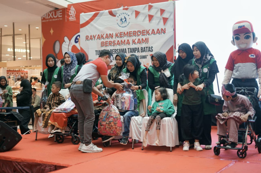 Bersama Anak Cerebral Palsy, JNE Tevar Semangat dan Harapan