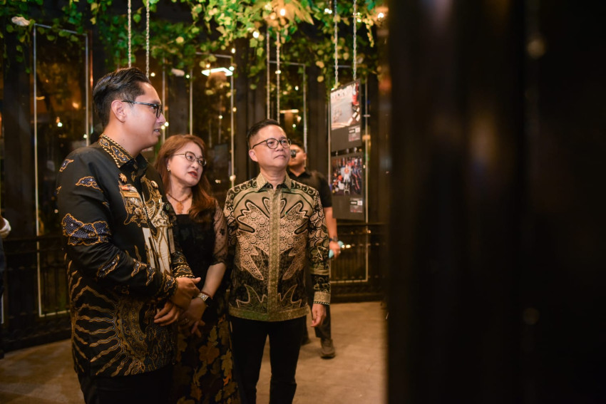 Wali Kota Medan Ingin Jadi Fotografer Agar Bisa Ikut Salon Foto Indonesia Tahun Depan