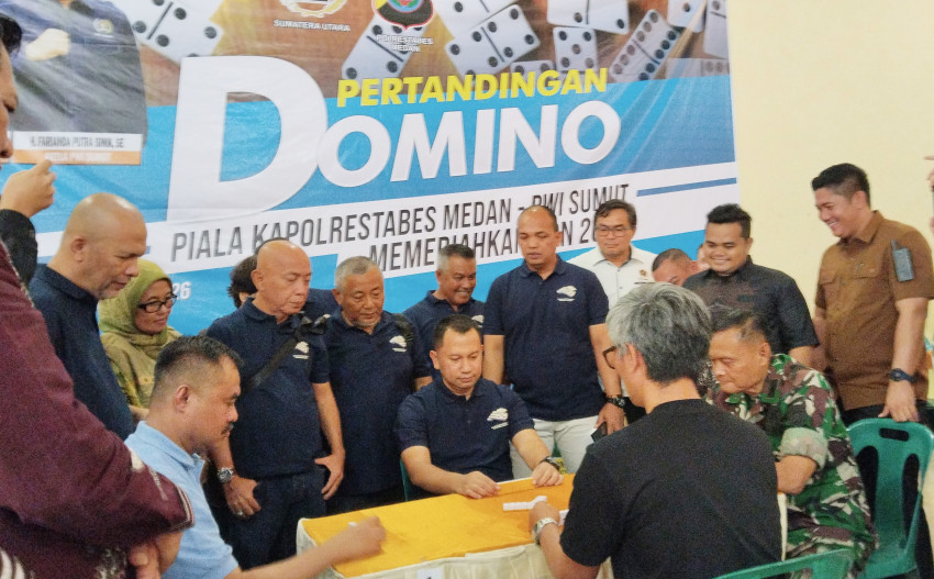 Kapolrestabes Medan Buka Turnamen Domino Piala Kapolrestabes untuk Meriahkan HPN 2026