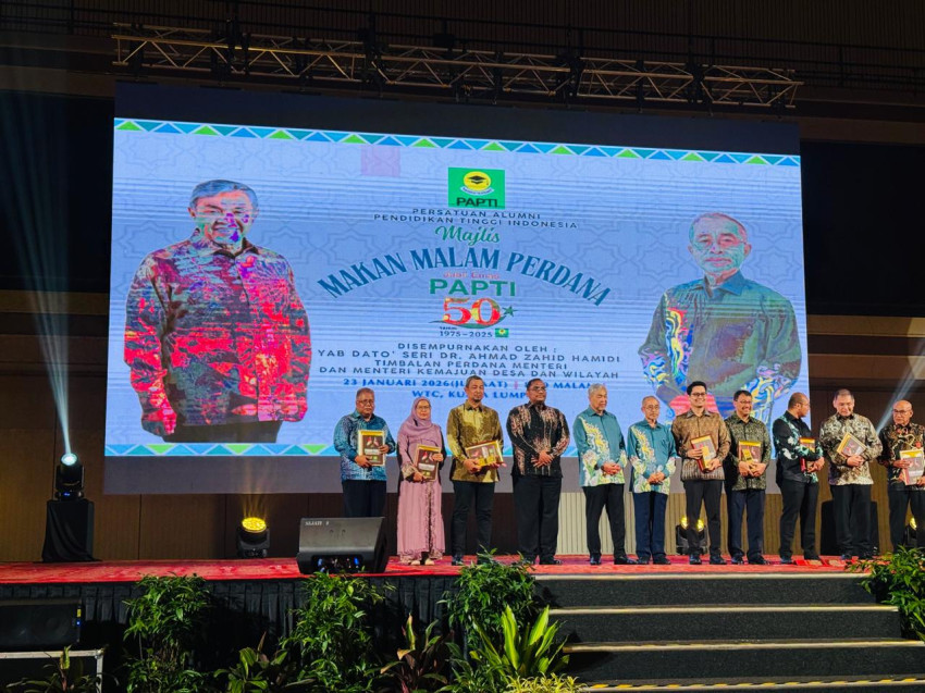 Berkontribusi dalam Dunia Pendidikan Tinggi, Rektor UIN Sumut Terima Penghargaan pada Peringatan 50 Tahun PAPTI Malaysia