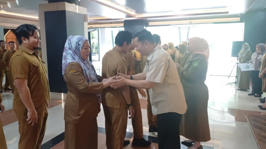 Apel Perpisahan dengan Pegawai DPRD Medan, Ali Sipahutar : Teruslah Bekerja dan Melayani