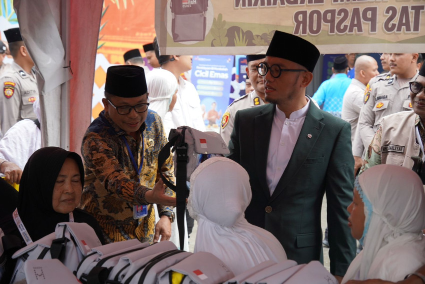 Wamenhaj RI Apresiasi Kesiapan Sumut Tangani Jemaah Transit dan Technical Landing