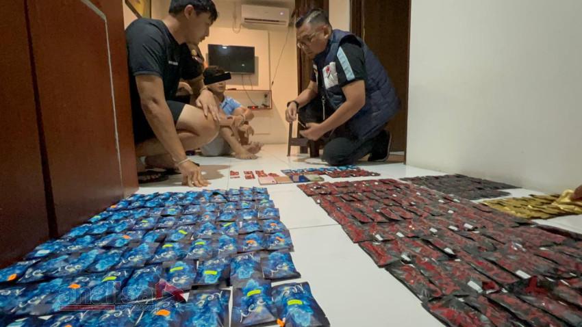 Polisi Gerebek Apartemen di Medan Area, Ratusan Vape Mengandung Narkoba Disita